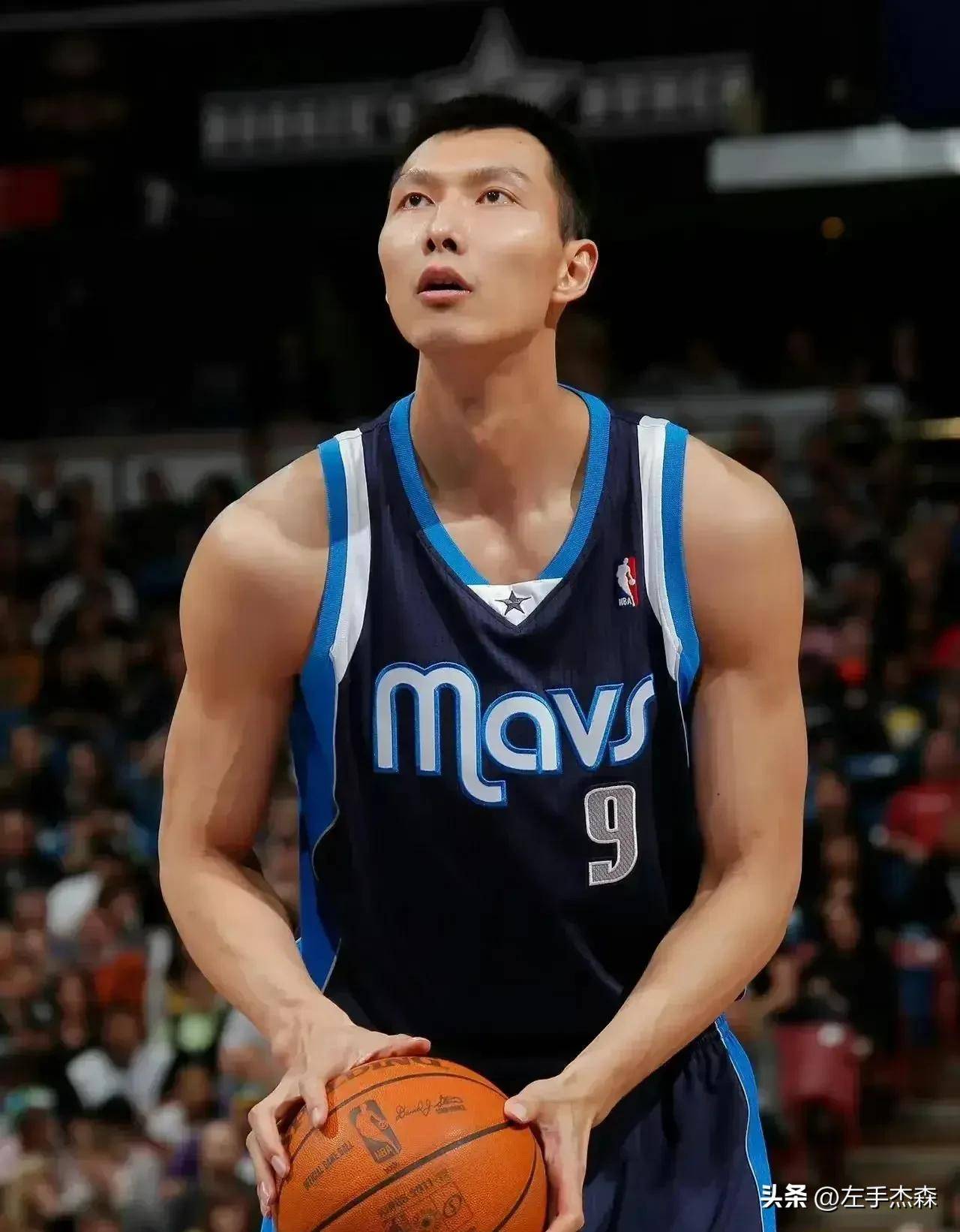 NBA球员易建联领衔本土球星，在联赛中大放异彩 